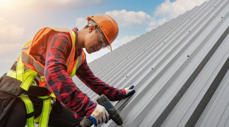 Expert new roof installation services in Goodland, FL